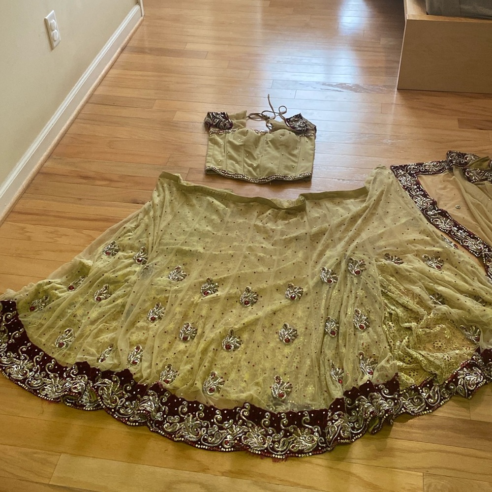 NWT Gold & Burgundy Velvet Silver Embroidered Beaded Sari Suit S